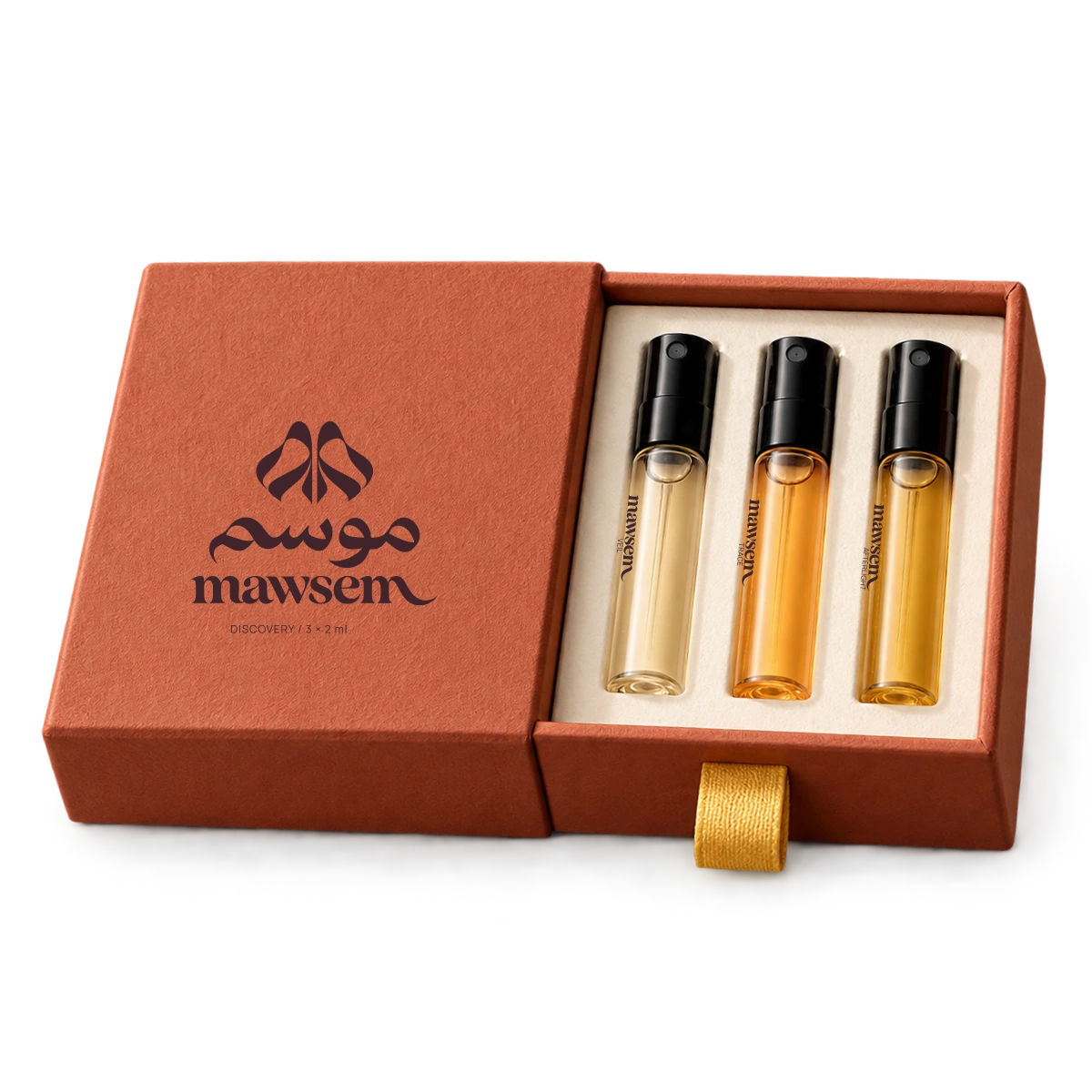 Another view of the discovery drawer with VEIL, TRACE and AFTERLIGHT, three 2 ml vials